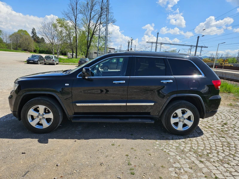 Jeep Grand cherokee 3.0 CRD OVERLAND, снимка 3 - Автомобили и джипове - 51037606