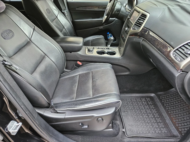 Jeep Grand cherokee 3.0 CRD OVERLAND, снимка 13 - Автомобили и джипове - 51037606