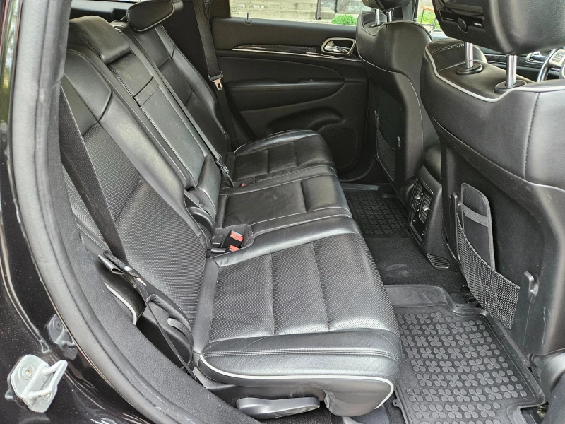 Jeep Grand cherokee 3.0 CRD OVERLAND, снимка 14 - Автомобили и джипове - 51037606