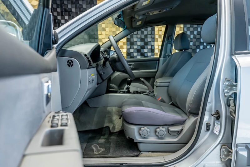 Kia Sorento 2.5 CRDI, снимка 9 - Автомобили и джипове - 52480147