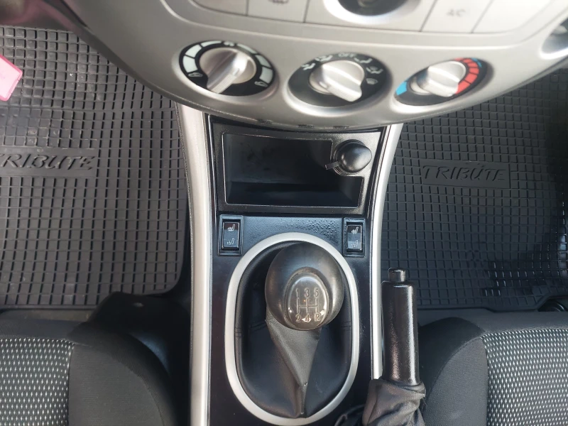 Mazda Tribute 4x4-ТОП СЪСТОЯНИЕ, снимка 13 - Автомобили и джипове - 53045540