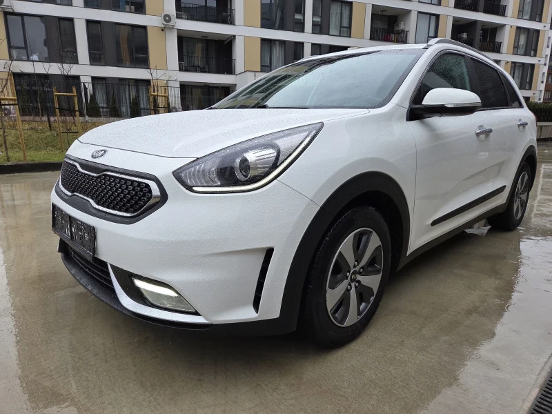 Kia Niro 2020 Automatic, снимка 2 - Автомобили и джипове - 53233629