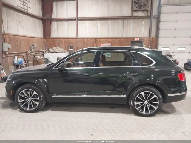 Bentley Bentayga * V8* FULL* , снимка 12 - Автомобили и джипове - 53881120