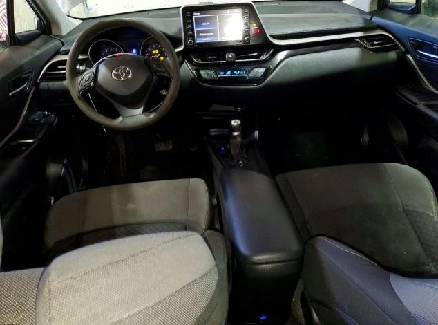 Toyota C-HR, снимка 8 - Автомобили и джипове - 54703149