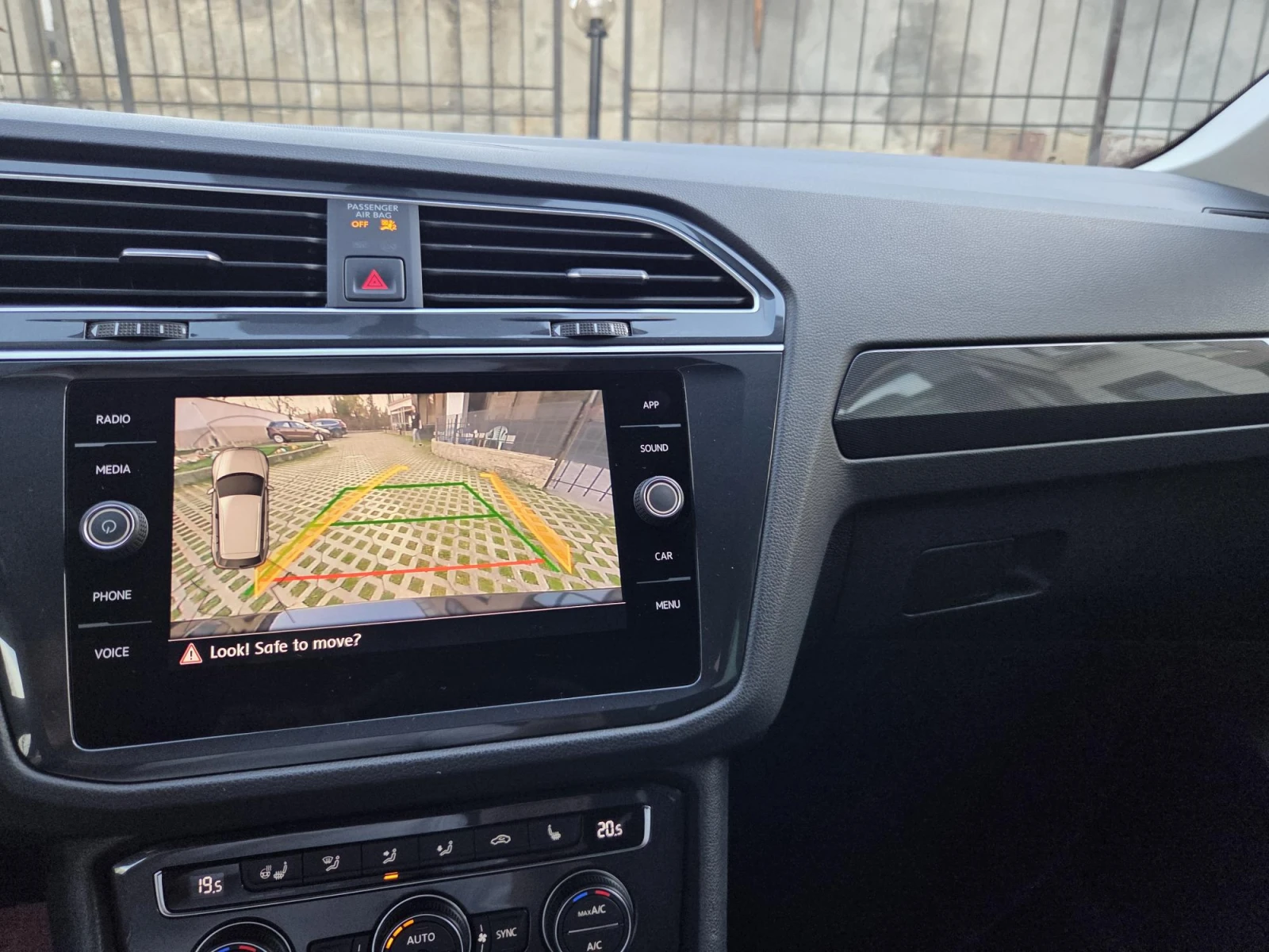 VW Tiguan 1.4 TSI 56 600 km - изображение 6