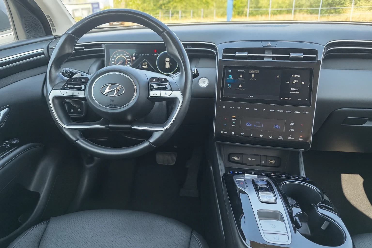 Hyundai Tucson 1.6T-GDI* 180hp* 4х4* PREMIUM* MYLD-HYBRID* DISTR* - изображение 8