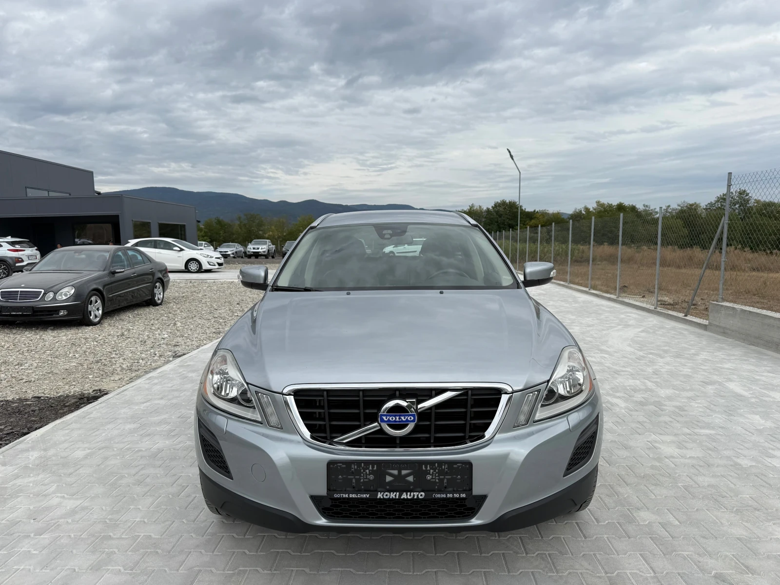 Volvo XC60 2.4D AWD OCEAN RACE - изображение 2