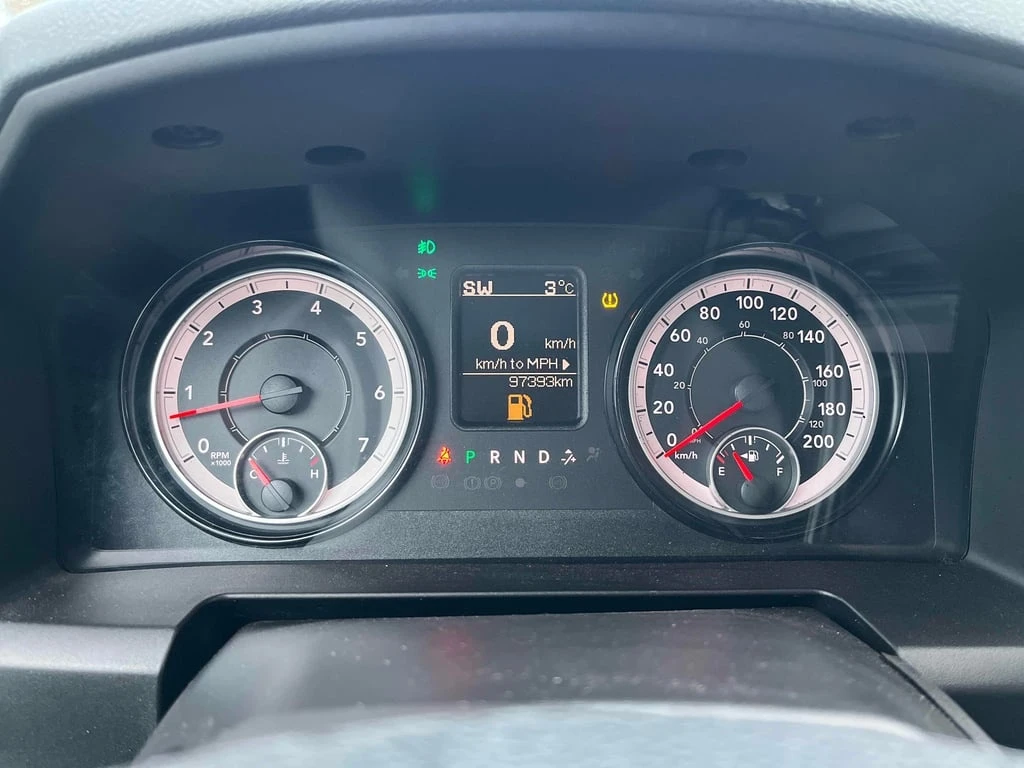 Dodge RAM 1500 * Express * CARFAX * БЕЗ ПЪРВОНАЧАЛНА ВНОСКА - изображение 8