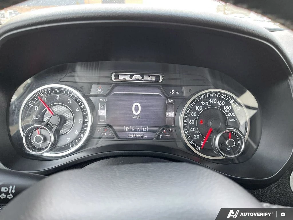 Dodge RAM 1500 2019 Big Horn * CARFAX * ��� ������������ ������ | Mobile.bg � ����������� 15