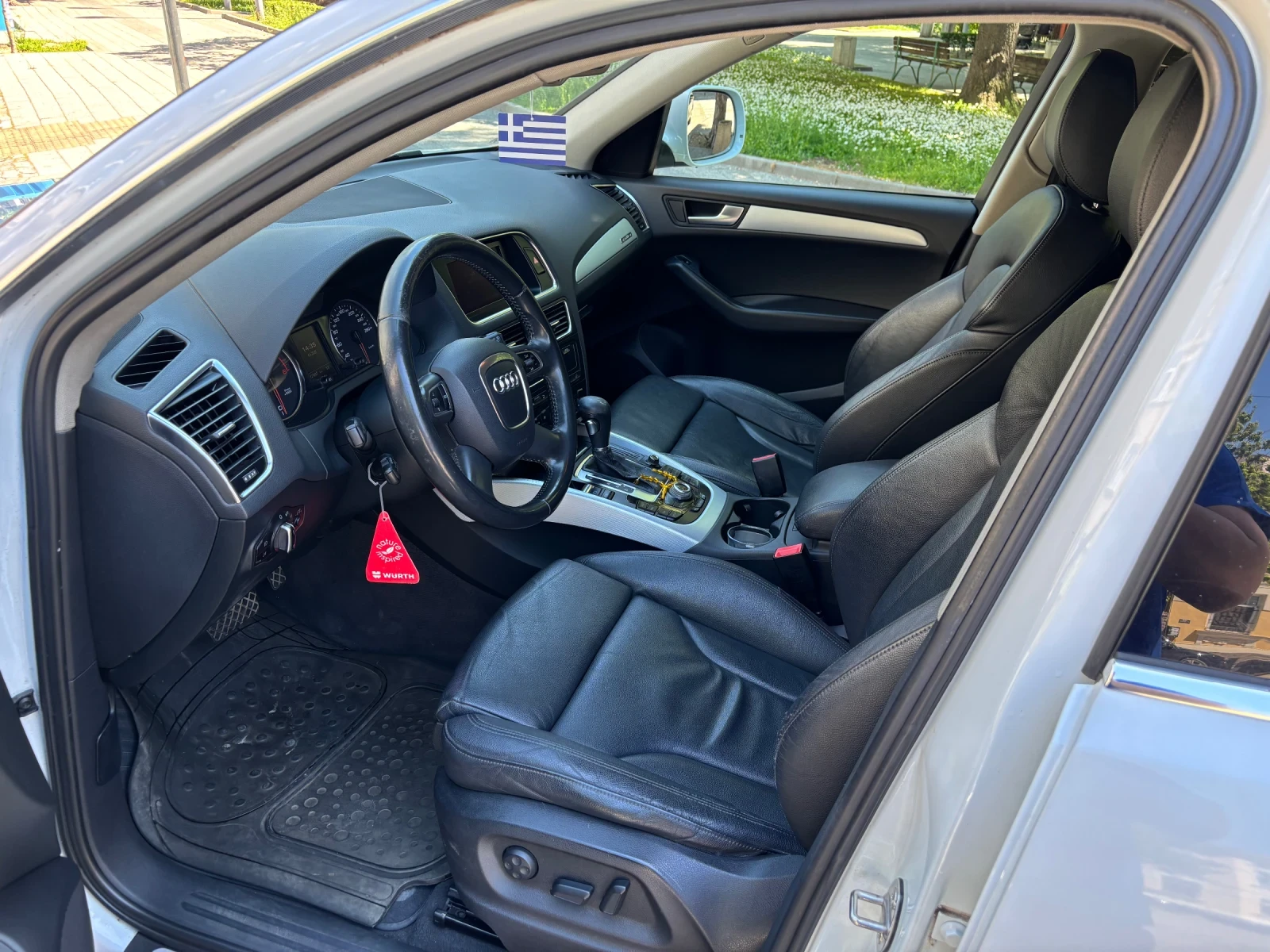 Audi Q5, снимка 9 - Автомобили и джипове - 54411804