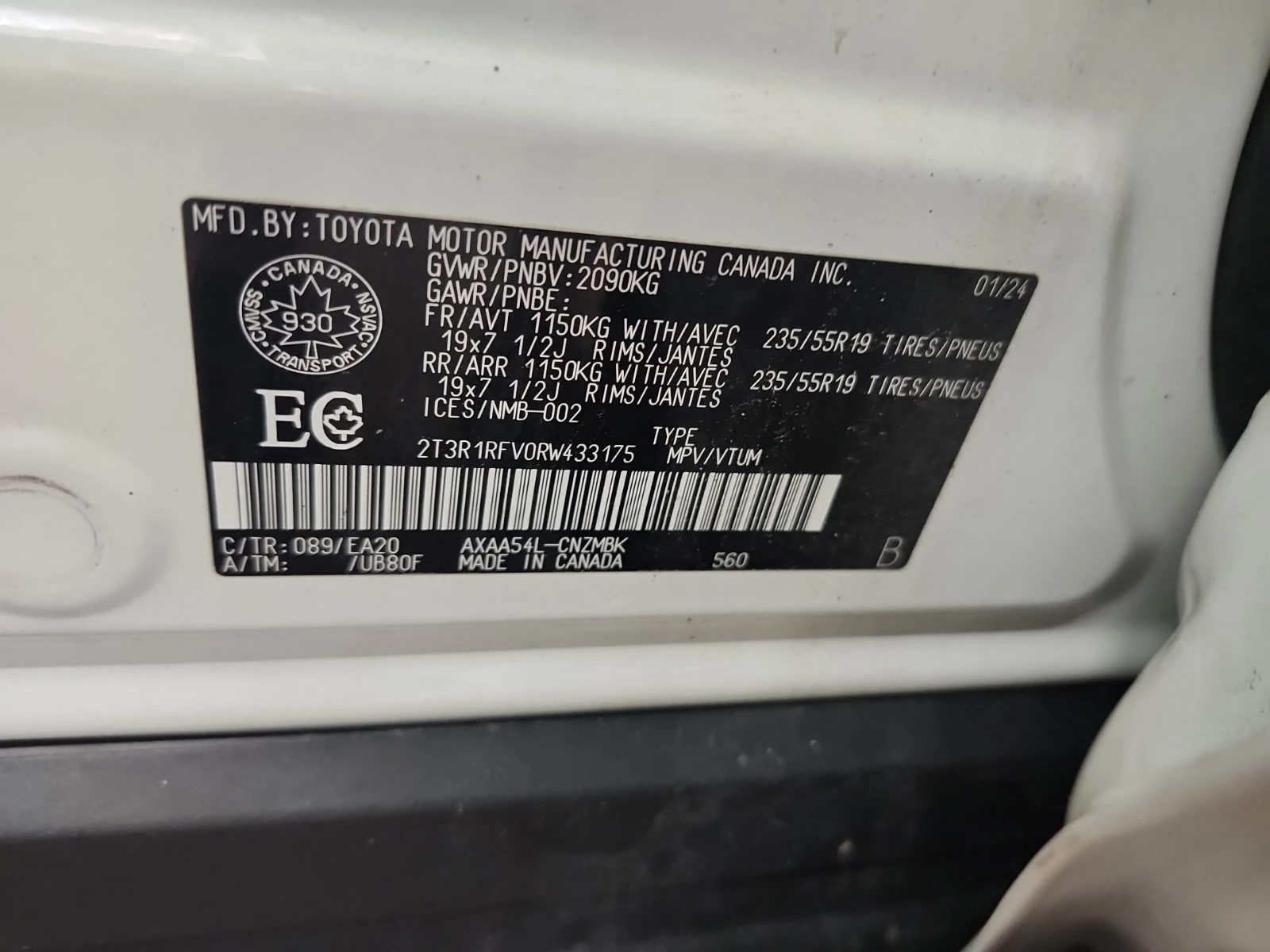 Toyota Rav4 CARFAX * АВТО КРЕДИТ * ПРОГНОЗНА ЦЕНА ДО БГ * , снимка 16 - Автомобили и джипове - 54630793