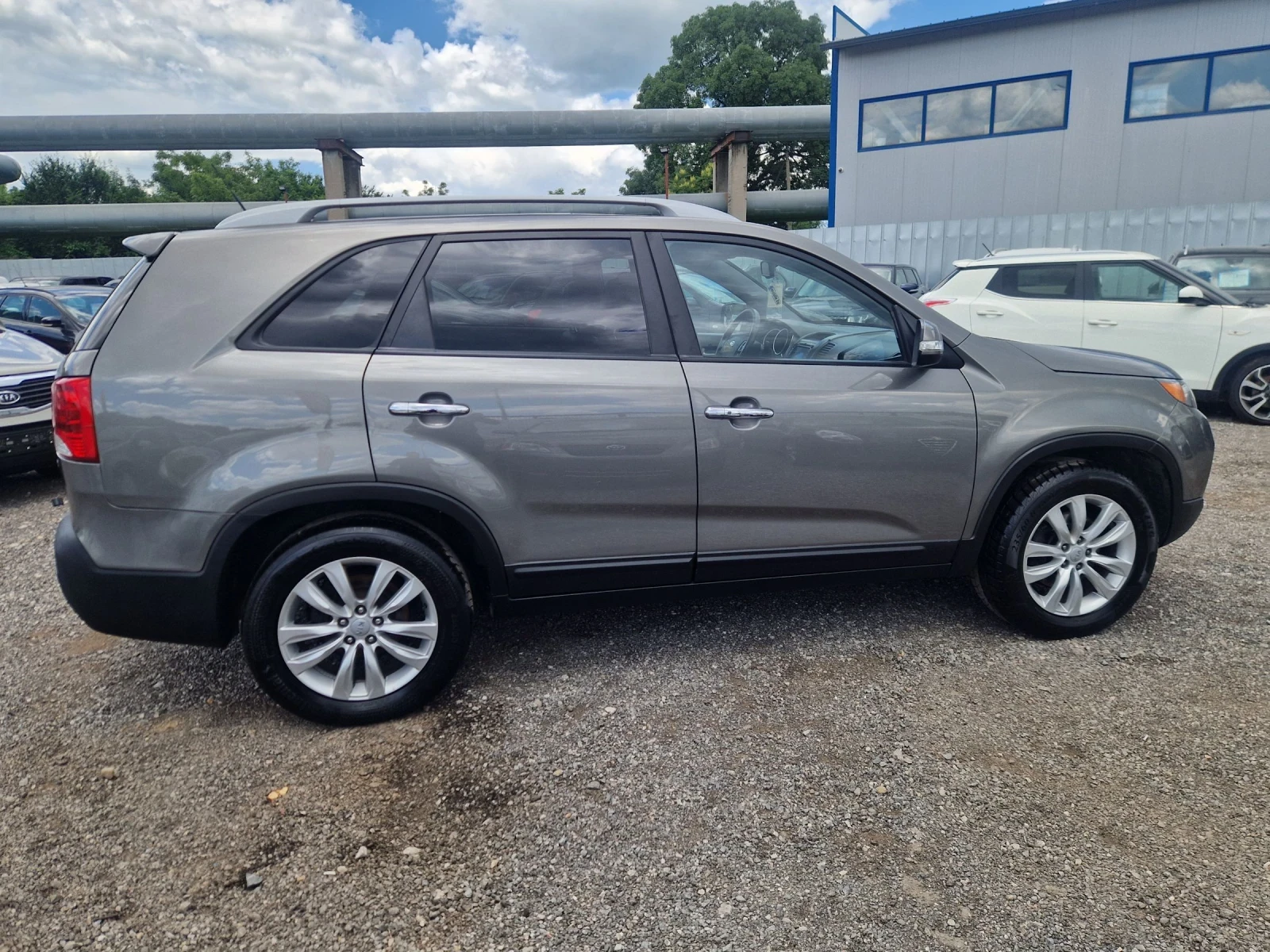 Kia Sorento 2.2CRDI 197HP.FULL ITALIA, снимка 9 - Автомобили и джипове - 54990309