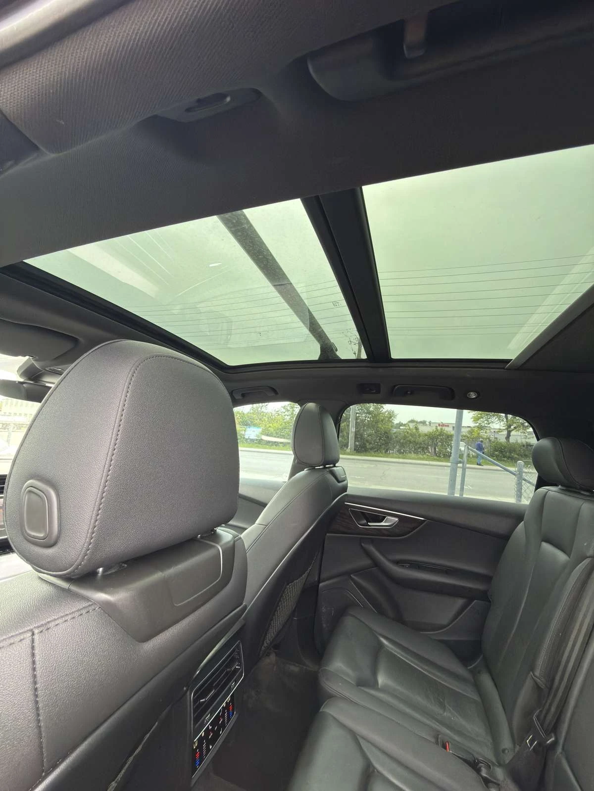 Audi Q7 ПАНО, ПОДГРЕВ, ОБДУХВАНЕ, 7 МЕСТЕН, ЦЕНА ДО БГ, снимка 17 - Автомобили и джипове - 55070860