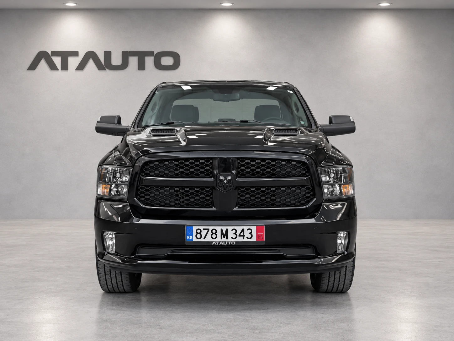 Dodge RAM 1500 Classic, снимка 2 - Автомобили и джипове - 55980514