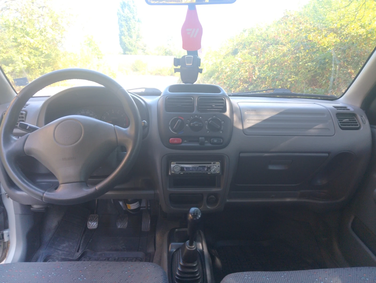 Suzuki Ignis 1.3 4х4 бензин 2002г., снимка 11 - Автомобили и джипове - 56020030