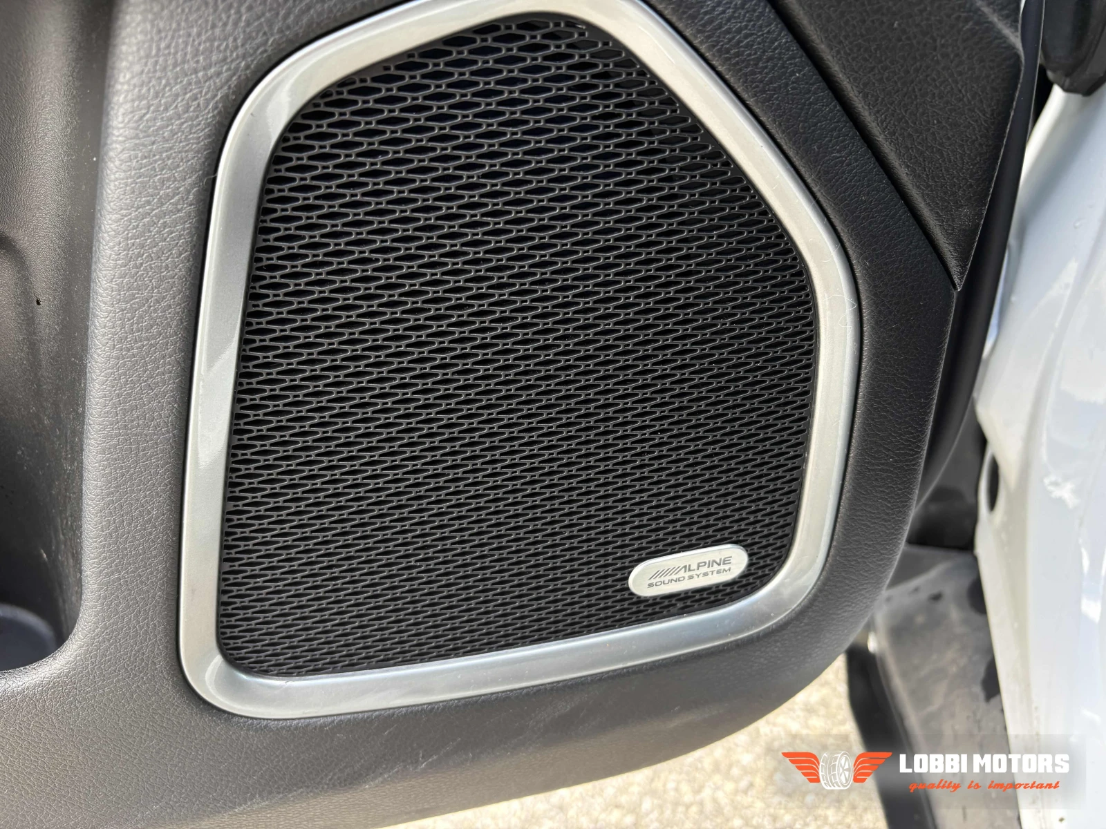 Jeep Compass | Mobile.bg � ����������� 17