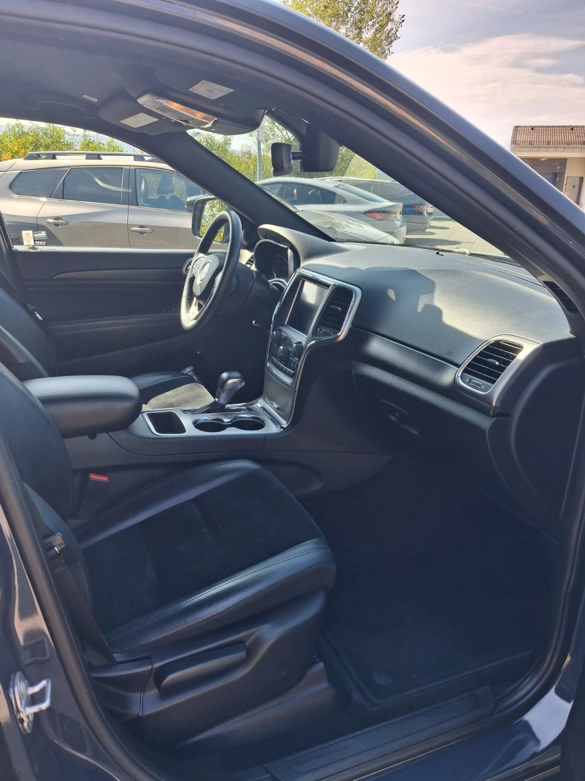Jeep Grand cherokee Laredo | Mobile.bg � ����������� 10