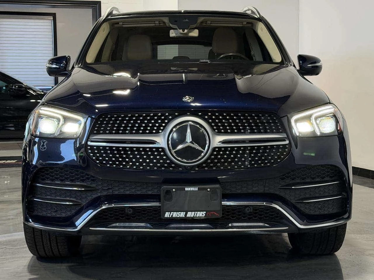 Mercedes-Benz GLE 450 * AMG Line * Фиксирана цена до България * CARFAX *, снимка 2 - Автомобили и джипове - 56210875