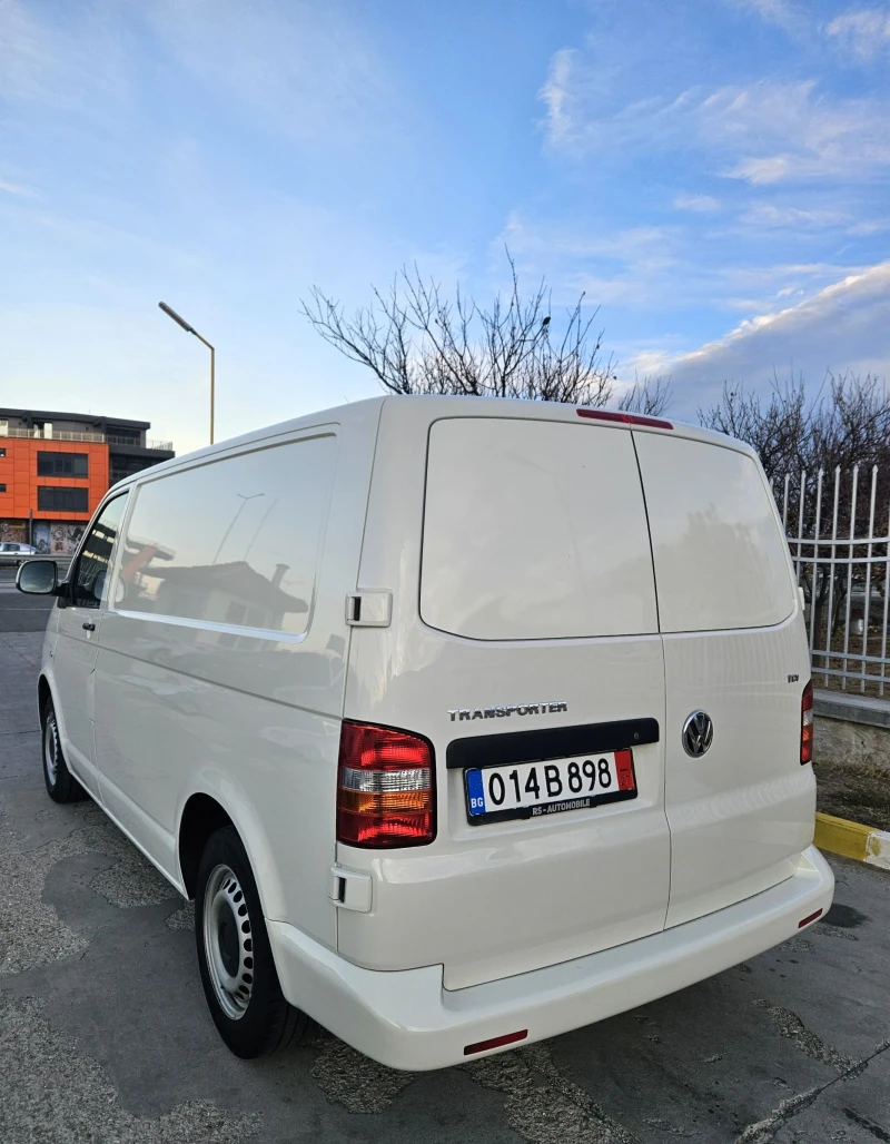 VW Transporter Хладилен, снимка 4 - Бусове и автобуси - 47454621