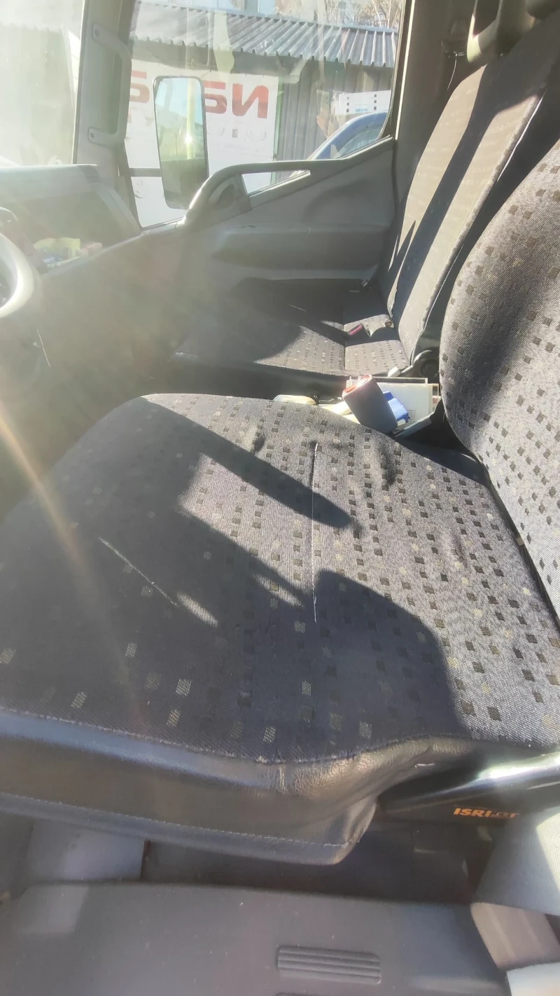 Mitsubishi Canter 3.0D  Пътна помощ , снимка 9 - Бусове и автобуси - 51572160