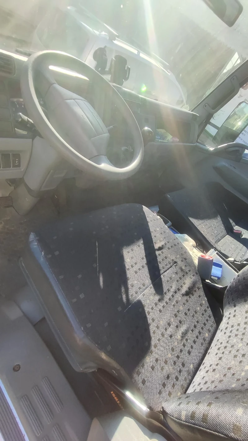 Mitsubishi Canter 3.0D  Пътна помощ , снимка 8 - Бусове и автобуси - 51572160