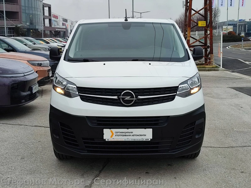 Opel Vivaro Cargo M Edition 1.5 Diesel (120hp) MT6, снимка 2 - Бусове и автобуси - 53262721