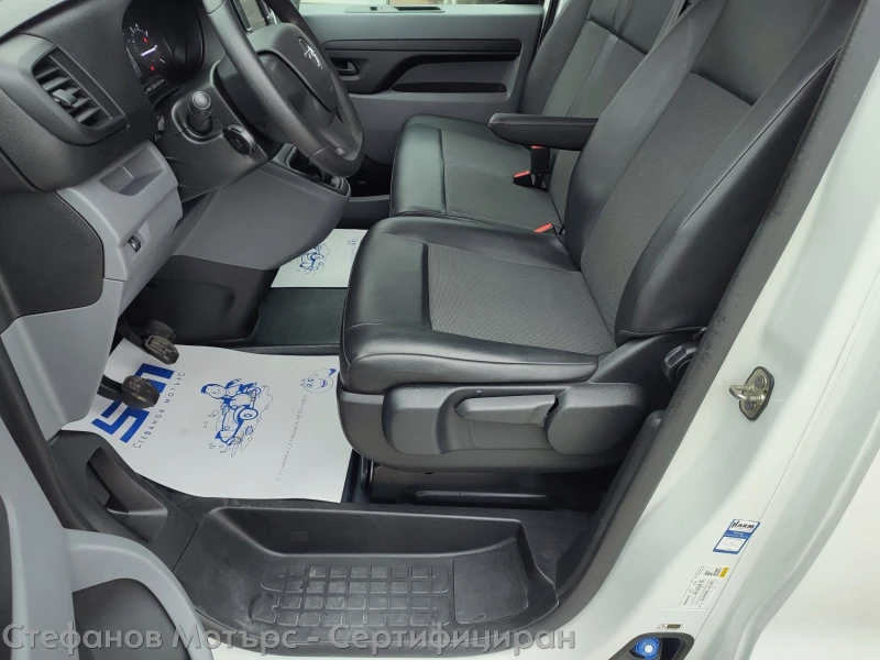 Opel Vivaro Cargo M Edition 1.5 Diesel (120hp) MT6, снимка 11 - Бусове и автобуси - 53262721