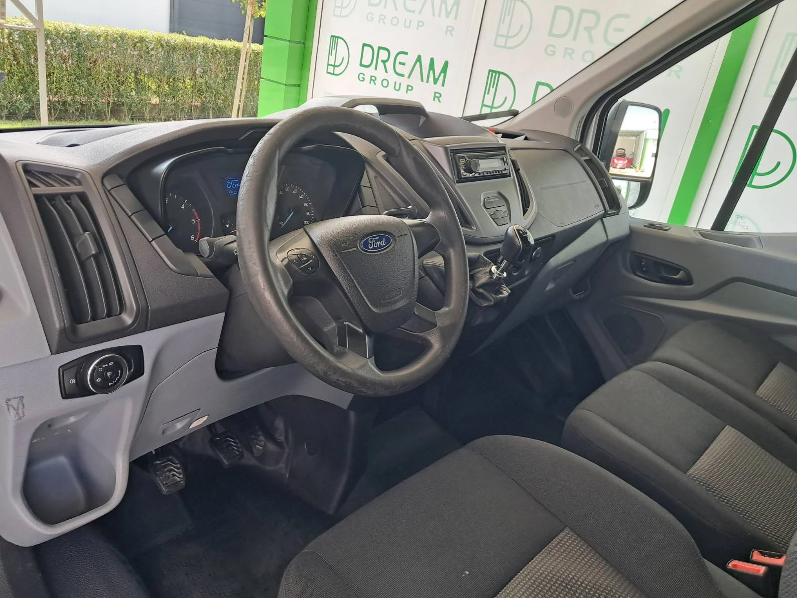 Ford Transit 2.2 D - изображение 7