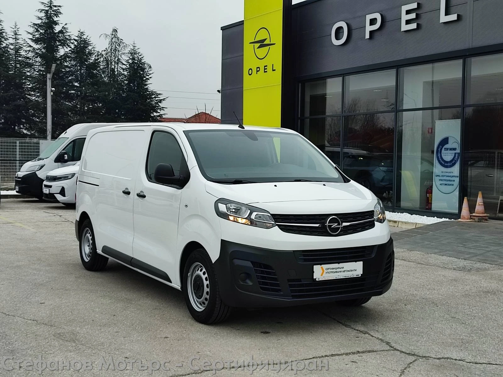 Opel Vivaro Cargo M Edition 1.5 Diesel (120hp) MT6 - изображение 3