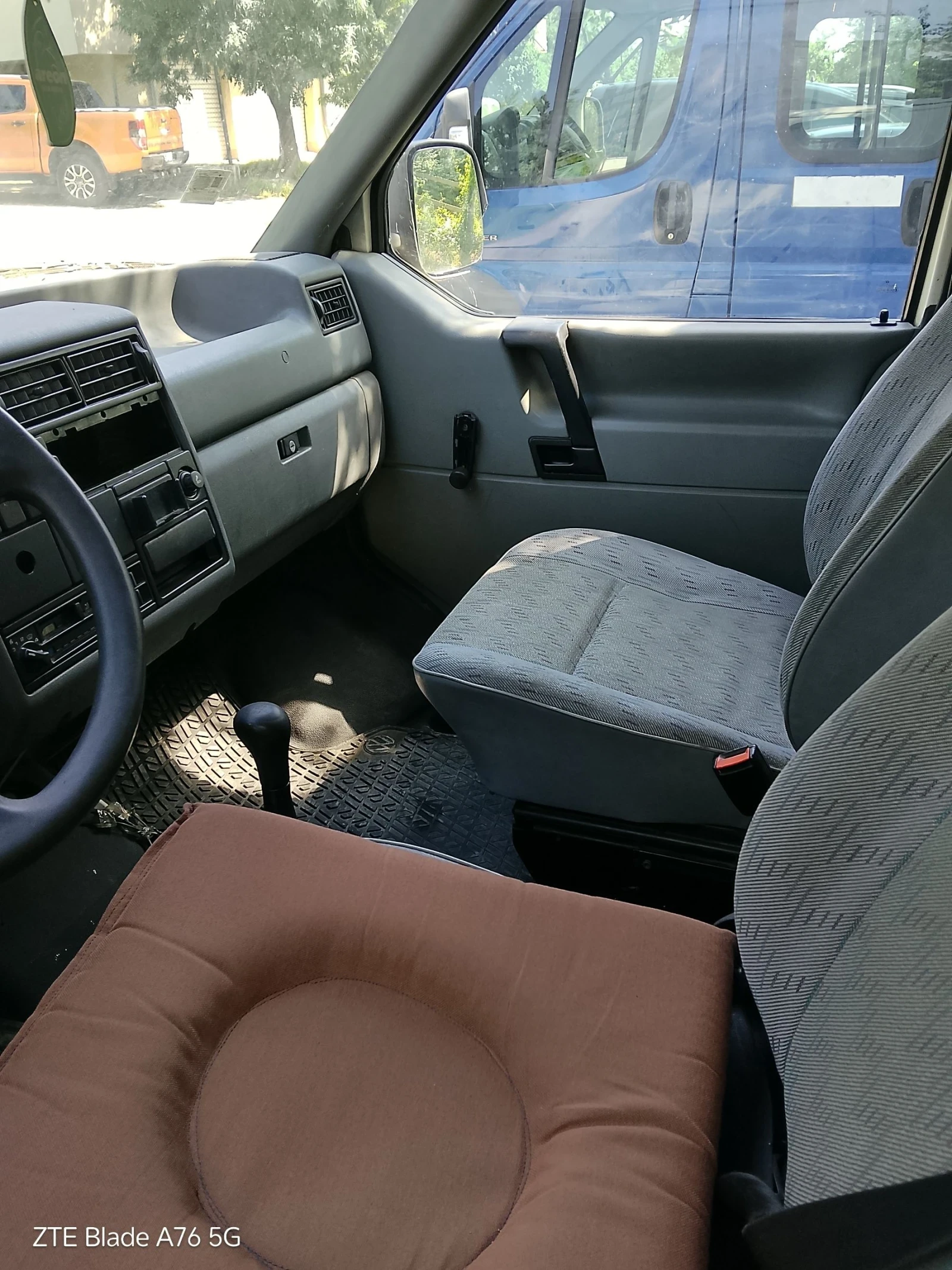 VW T4, снимка 4 - Бусове и автобуси - 54821841