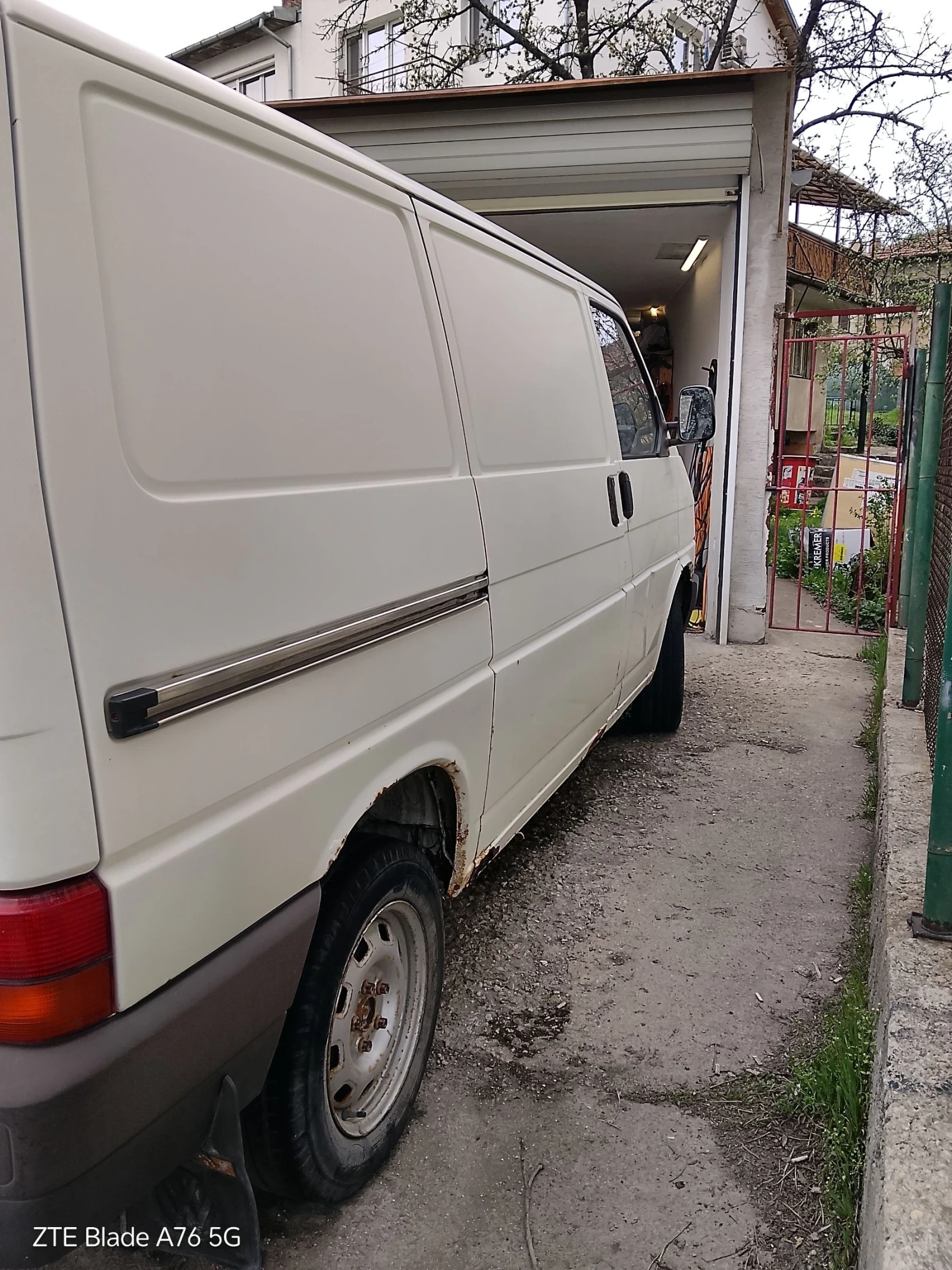 VW T4, снимка 5 - Бусове и автобуси - 54287922