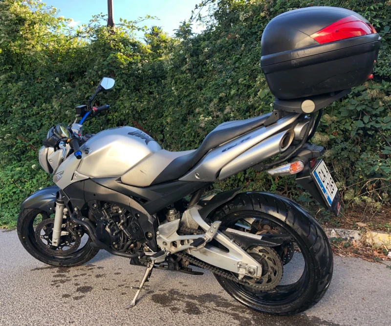 Suzuki Gsr 600 Model 2008, снимка 2 - Мотоциклети и мототехника - 52408295