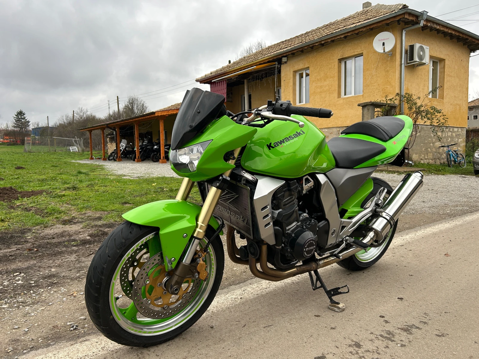 Kawasaki Z Z1000 Нов внос - изображение 3