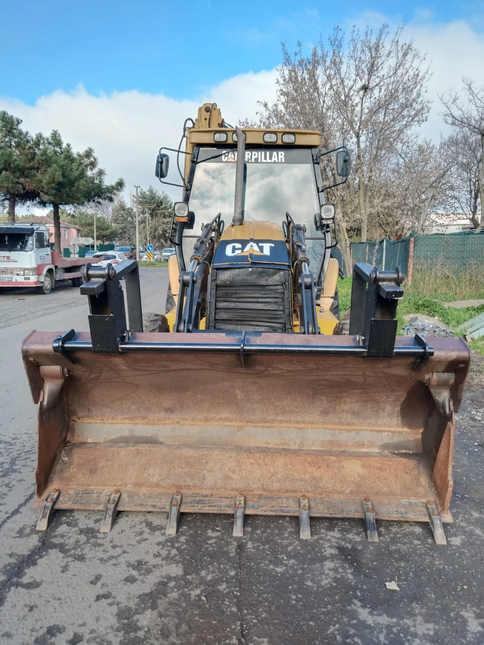 Багер Caterpillar 432D, снимка 2 - Индустриална техника - 54648212