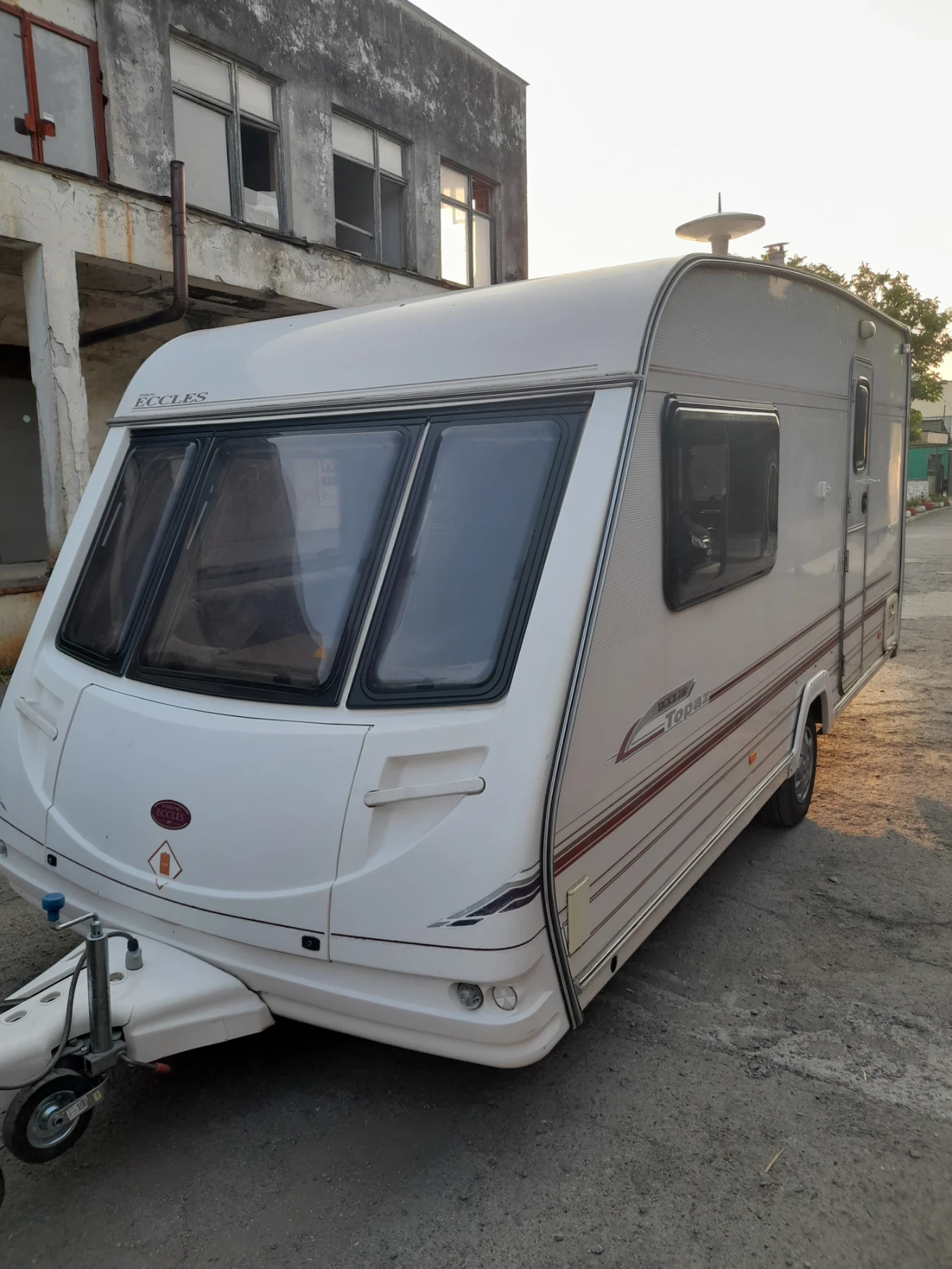 Каравана Други ECCLES TOPAZ 