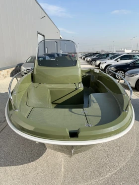 Лодка Remus 450 SC, снимка 13 - Воден транспорт - 47335703