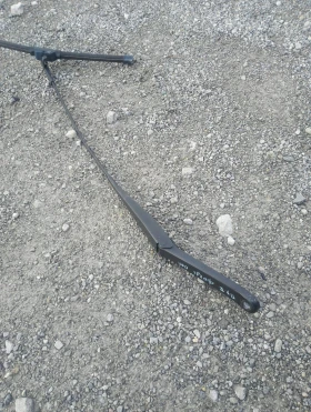 Рамо чистачка предно дясно Форд Фокус 06г.(3)