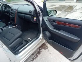 Mercedes-Benz A 180, снимка 7