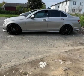 Mercedes-Benz C 350 АМГ С ГАЗ, снимка 4