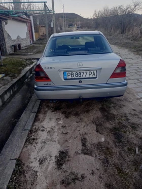 Mercedes-Benz C 200 C200, снимка 2