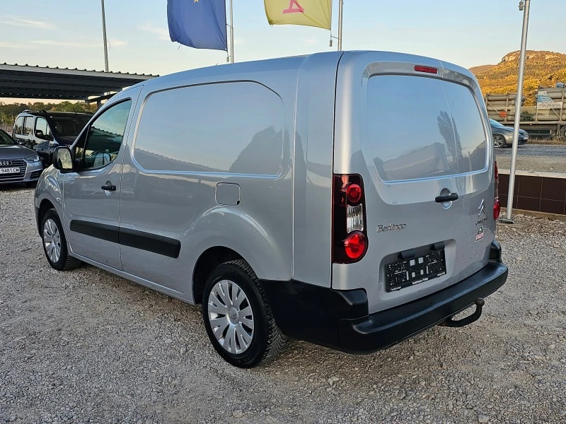 Citroen Berlingo 1, 6 HDI !! МАКСИ БАЗА !! КЛИМАТИК !! , снимка 3 - Автомобили и джипове - 42704389