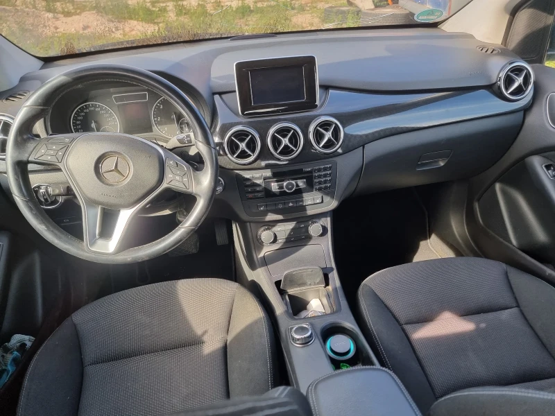 Mercedes-Benz B 200 На части , снимка 4 - Автомобили и джипове - 47391051