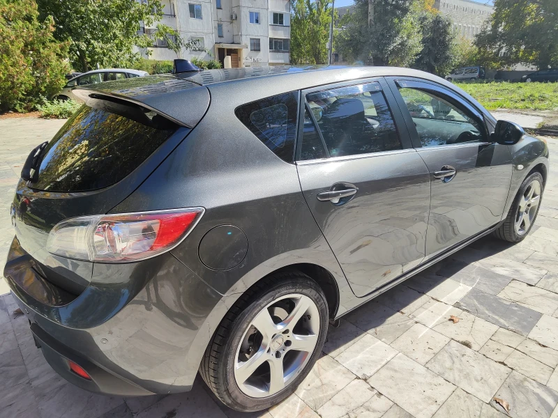 Mazda 3, снимка 17 - Автомобили и джипове - 47434652