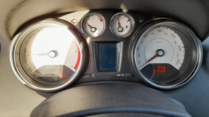 Peugeot 308 1.6HDI.evro5.92kc., снимка 16 - Автомобили и джипове - 47763176