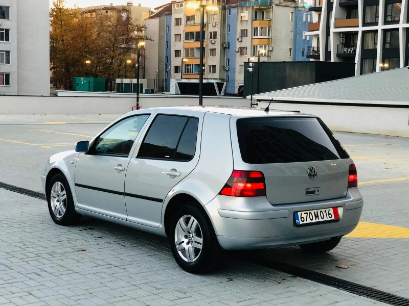 VW Golf 1.6 , снимка 3 - Автомобили и джипове - 48108049