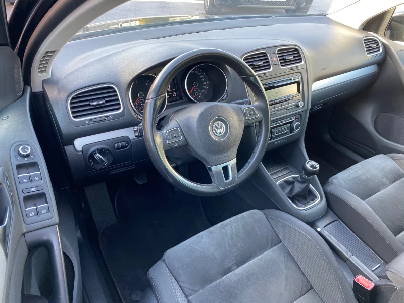 VW Golf 6 2.0TDI HIGH LINE 140к.с. ТОП СЪСТОЯНИЕ !!!!!, снимка 11 - Автомобили и джипове - 48404032