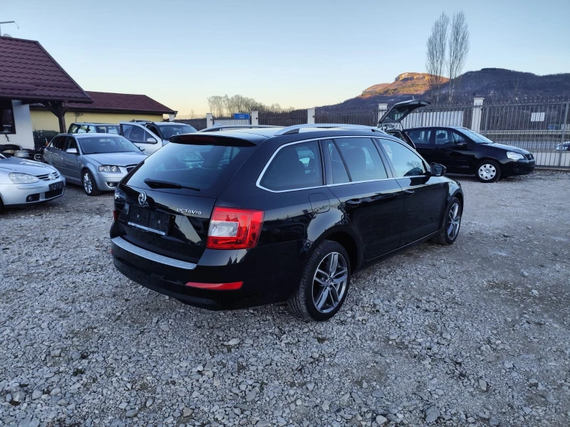 Skoda Octavia 2.0 дизел, снимка 5 - Автомобили и джипове - 48649490