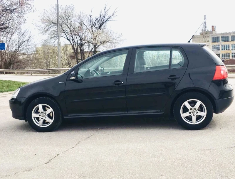 VW Golf 1.9TDI, снимка 4 - Автомобили и джипове - 49547081