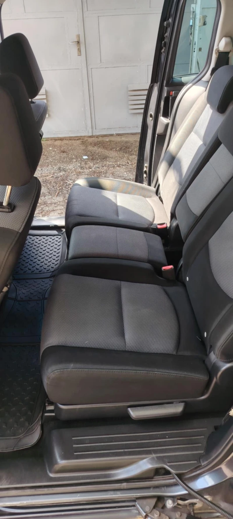 Mazda 5 1.8 газ/бензин, снимка 8 - Автомобили и джипове - 52578263