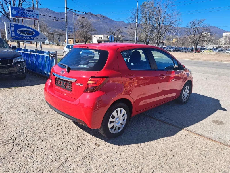 Toyota Yaris, снимка 9 - Автомобили и джипове - 50320754